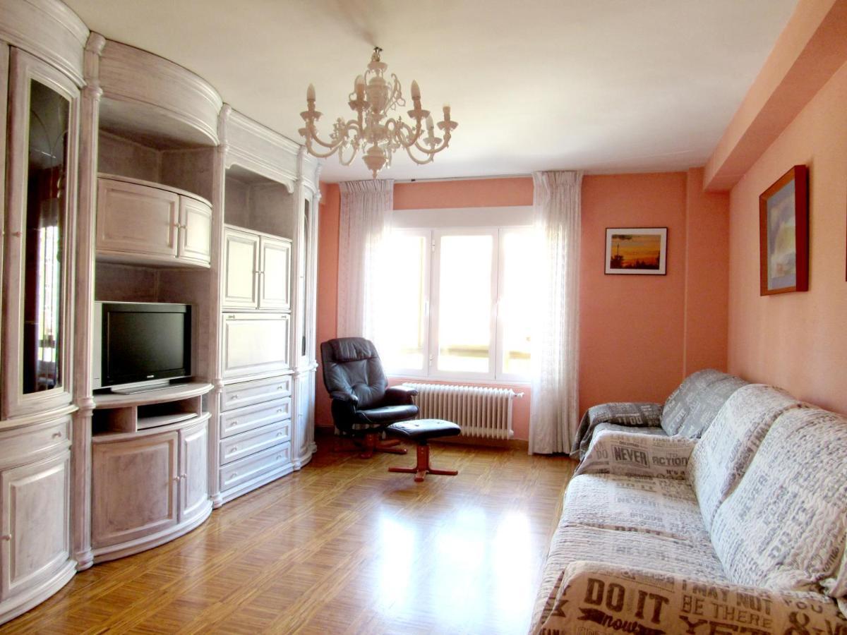 Www Parques De La Catedral Travel Com Parking Privado Gratis Apartman León Kültér fotó